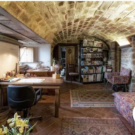 Ferienwohnung Elettra Flower Montecatini Val di Cecina Exterior foto