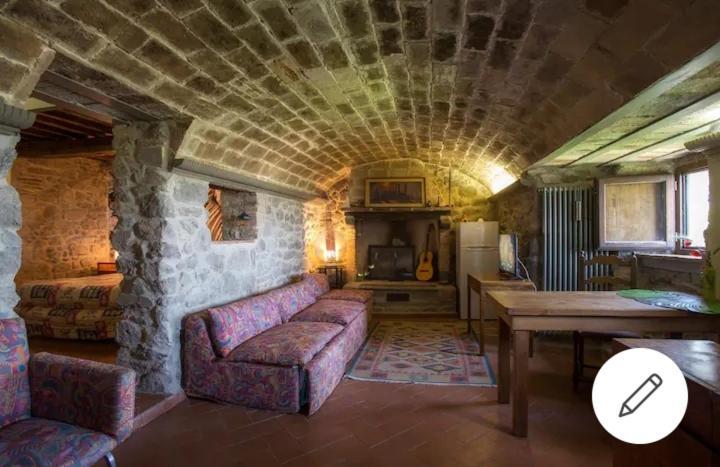 Ferienwohnung Elettra Flower Montecatini Val di Cecina Exterior foto