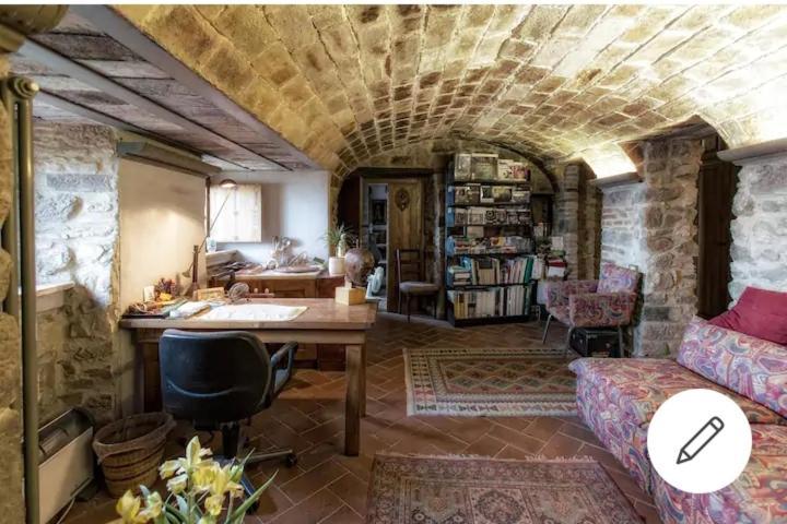 Ferienwohnung Elettra Flower Montecatini Val di Cecina Exterior foto